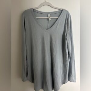 Zenana Outfitters V-Neck Long Sleeve Top - Soft Gray